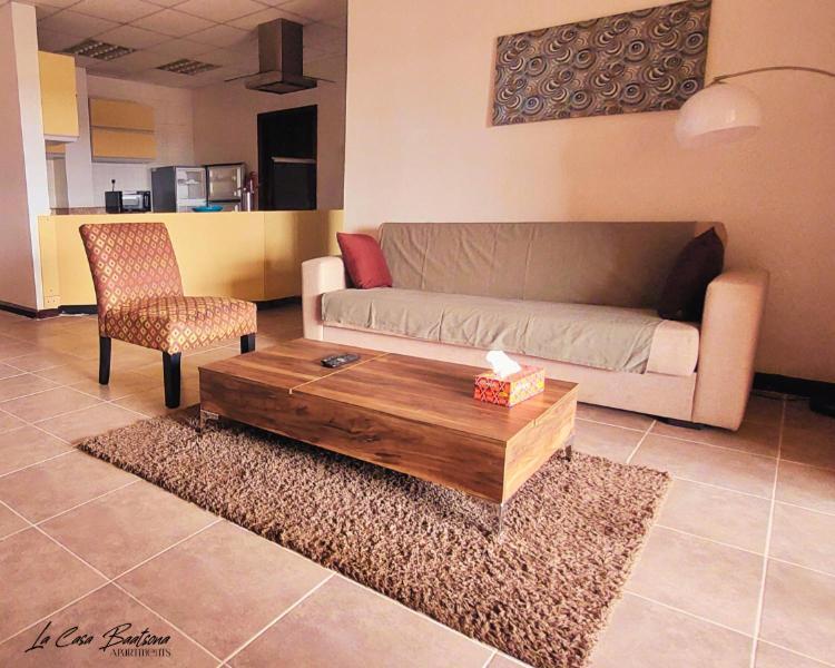 La Casa Baatsona Apts Sakumono Extérieur photo